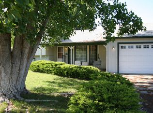 4209 E Center Rd, Mead, WA 99021