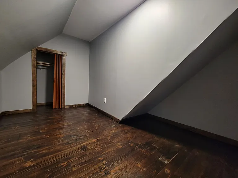 402 Hevey St #3 — Photo 16