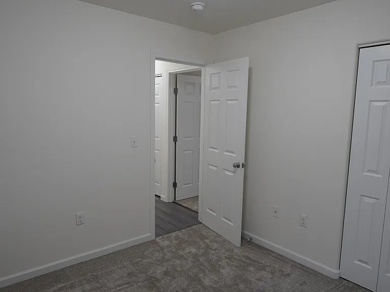 3698 S Lansing Rd — Photo 18