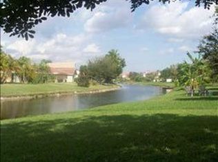 176 NW 118th Dr, Coral Springs, FL 33071