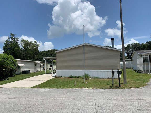 2nd image of 34 Oakwood Dr