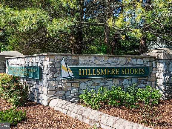 5th image of 109 Sunset Dr
