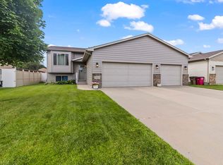 3513 W 90th St, Sioux Falls, SD 57108