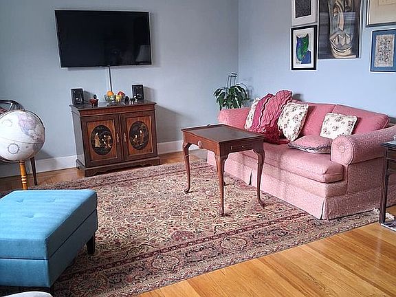 2nd image of 5450 Netherland Ave APT E62