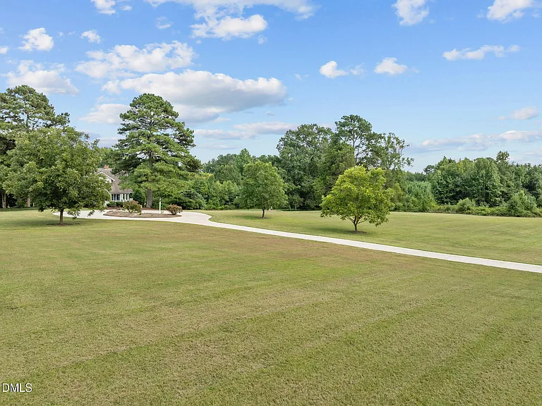 504 Parks Village Rd — Photo 46