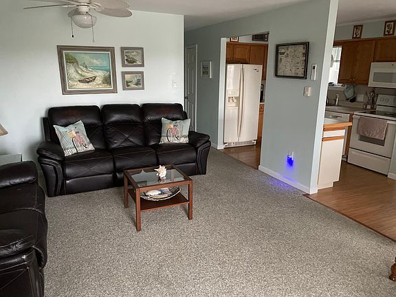 2nd image of 3725 West Ave #1