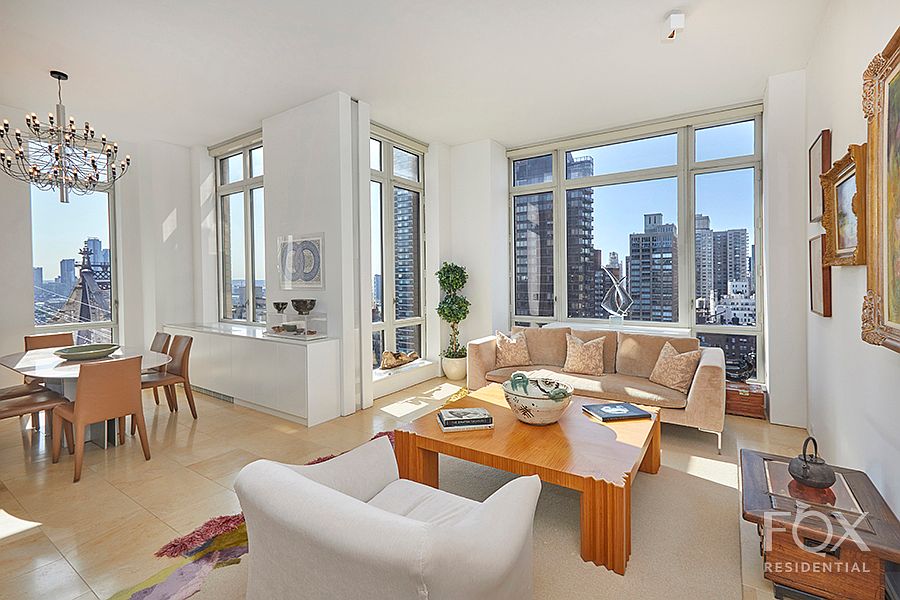 1st image of 401 E 60th St APT 25A