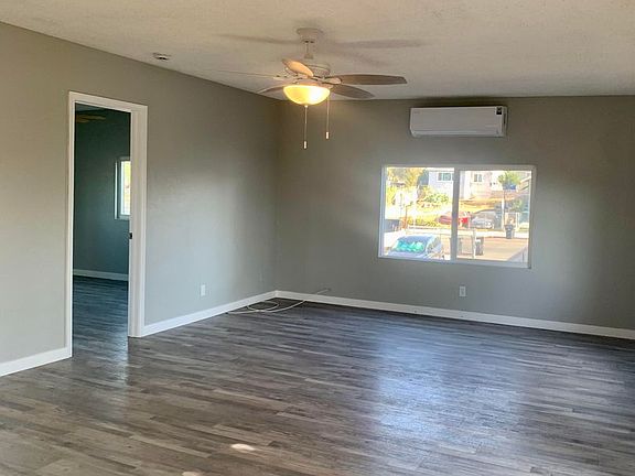 4th image of 2085-2087 National Ave #D