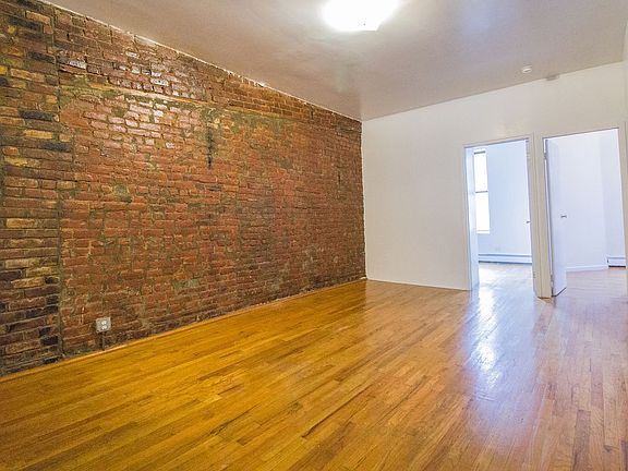 4th image of 9 Avenue A #2A