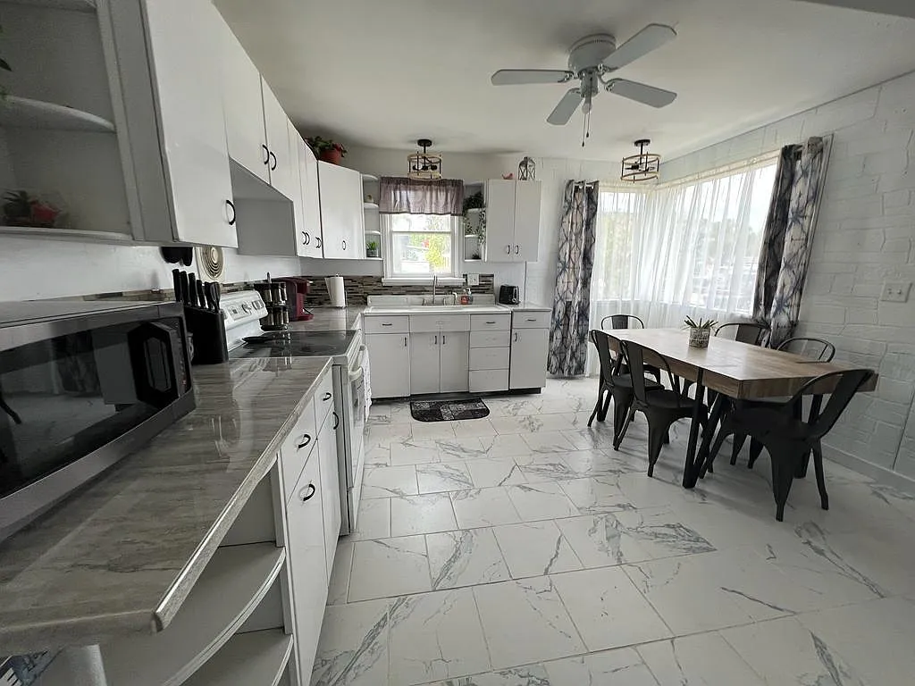 3 bed, 1537 sqft, $1,200 — Photo 4