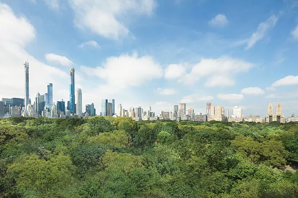 Sold by Sotheby's International Realty | media 20