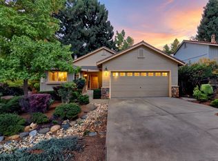 271 Vistamont Dr, Grass Valley, CA 95945