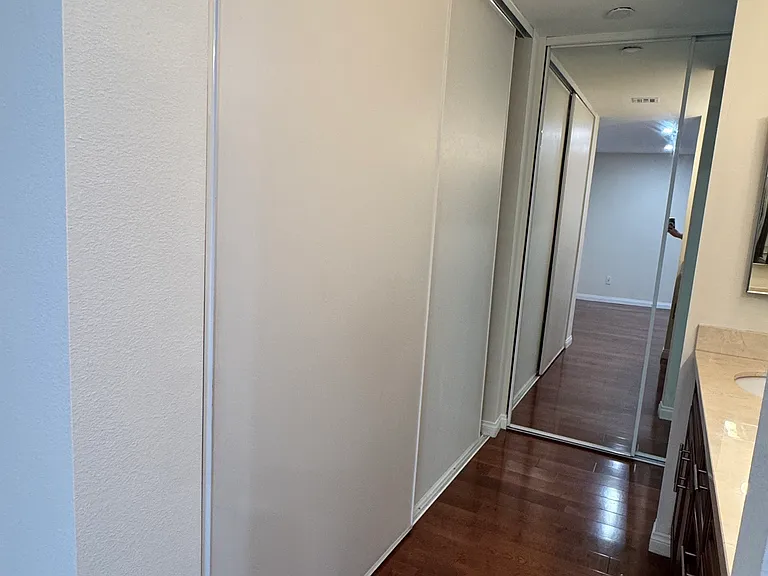 9600 Van Nuys Blvd #107 — Photo 10