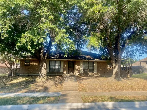2517 Country Club Pkwy, Garland, TX 75041