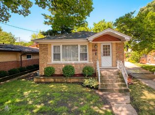 8122 W 30th St, North Riverside, IL 60546