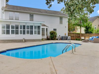 104 S Pembroke Dr, Goose Creek, SC, 29445