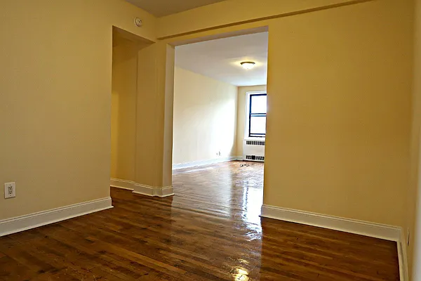 Rented by Level Group | media 7