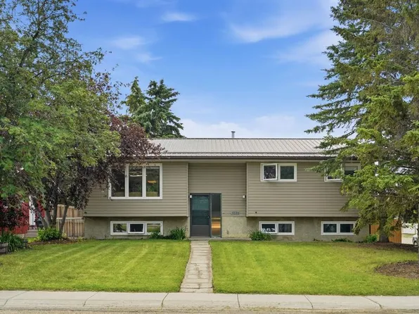 1239 N Idaho St, Carstairs, AB T0M 0N0