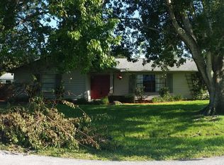 150 Peckham St NE, Palm Bay, FL 32907