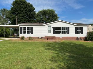 90 Morgan Ln, Decherd, TN 37324