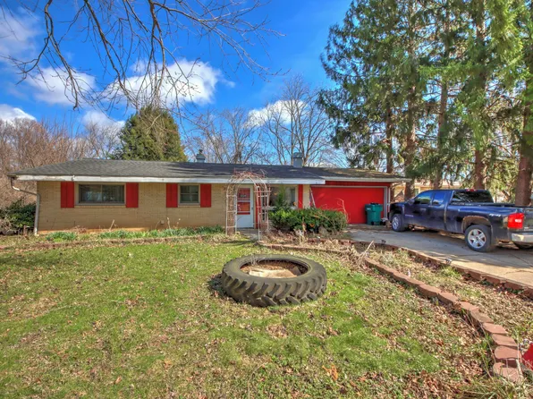 1407 J St, La Porte, IN 46350