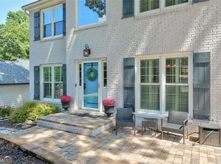 10680 Pinewalk Forest Cir, Alpharetta, GA 30022