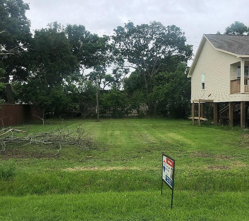 1st image of 239 Dwire Dr