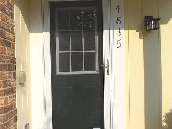 2nd image of 4835 Prestwick Pl #4835