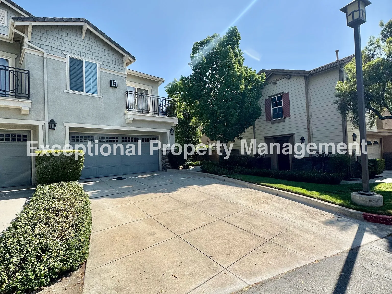 3 bed, 2.5 bath, 1964 sqft, $3,400 — Photo 1