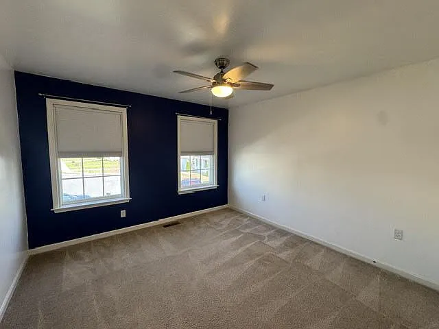 136 Alliance Ct — Photo 29