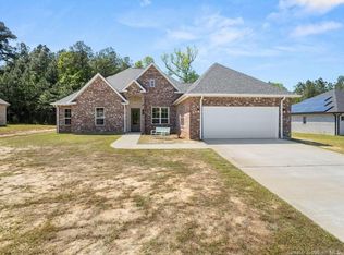 155 Tracie Dr, Leesville, LA 71446