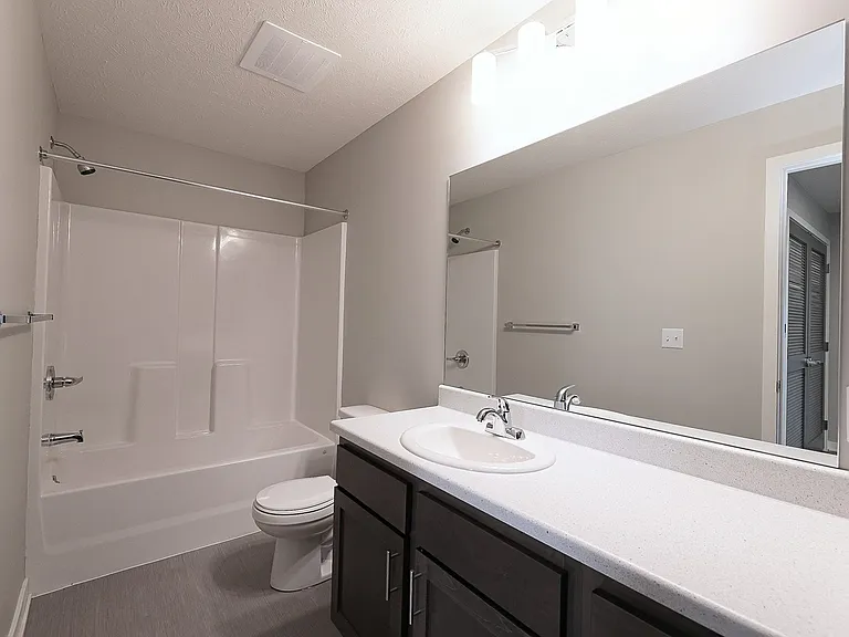 Village West Apartments — Photo 37