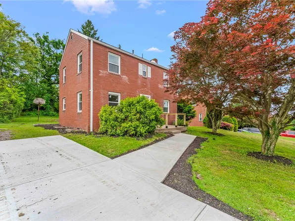 944 Fidelity Dr, Pittsburgh, PA 15236