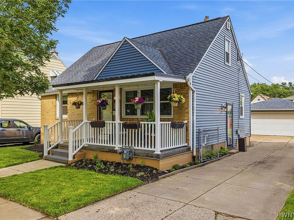 1st image of 77 Avondale Pl