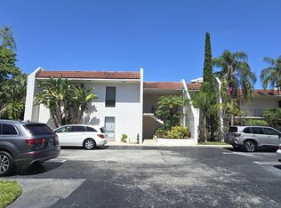 1823 Embassy Dr APT 101, West Palm Beach, FL 33401