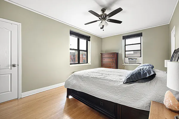 Sold by Compass | media 8