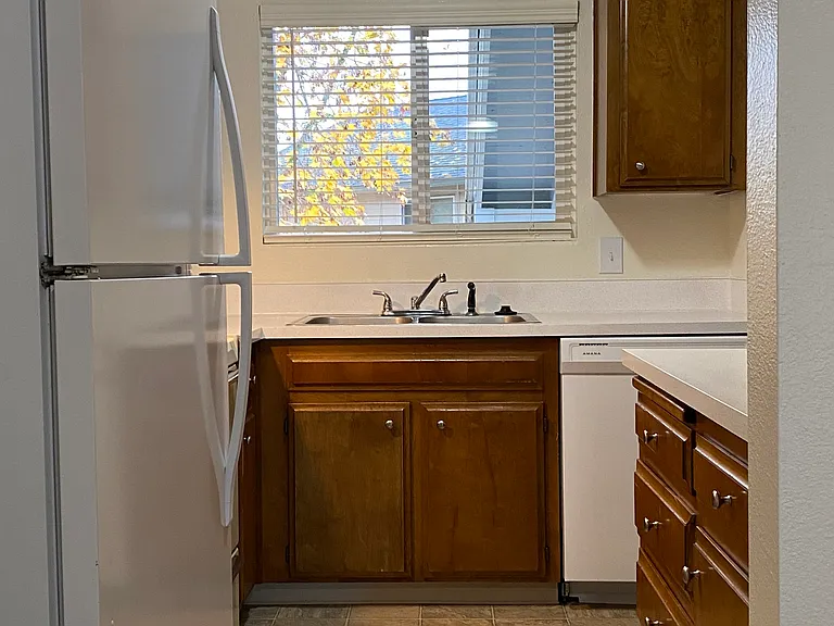 The Park Apartments — Photo 19
