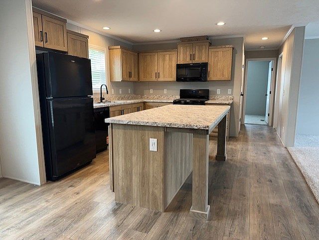 2nd image of 28356 Sycamore Dr #248