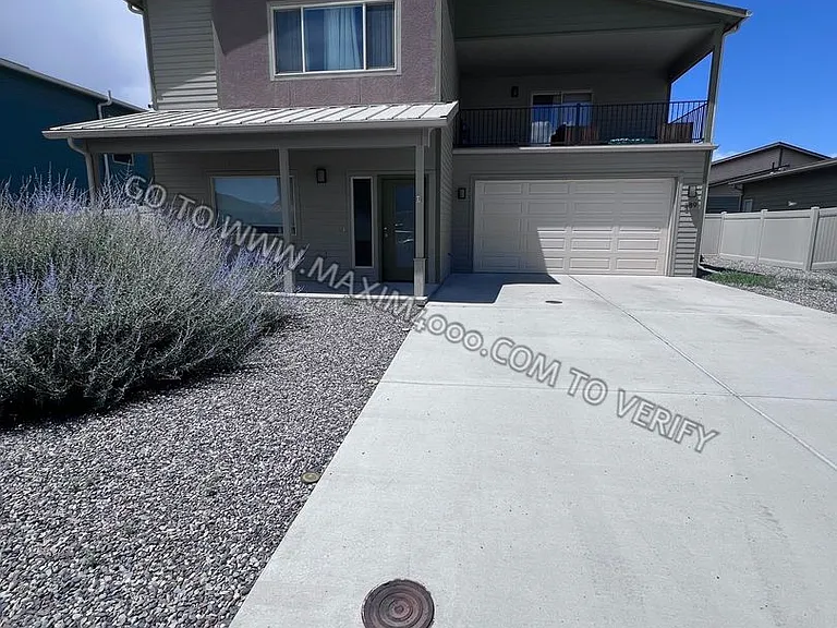 389 White River Dr — Photo 19