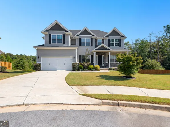 11 Saint Charles Ave, Sharpsburg, GA 30277