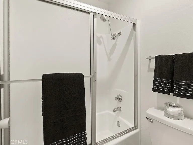 18620 Hatteras St #223 — Photo 6