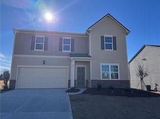 332 Corinth Dr, Bethlehem, GA 30620