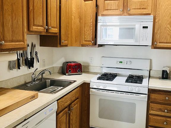 2nd image of 1510 Half Moon Bay Dr #1510