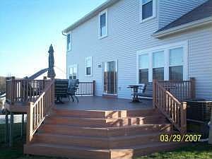 30x20 Eon decking