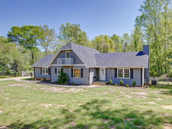 624 Jameson Dr, Piedmont, SC 29673
