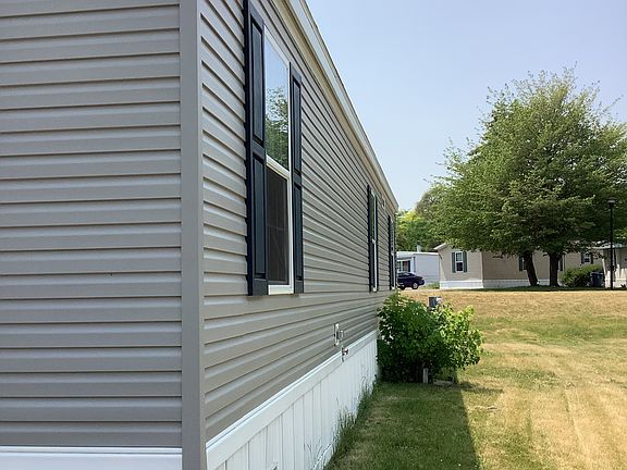 2nd image of 5077 Zachary Ct #117