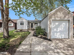 22427 E Ten Mile Rd, Saint Clair Shores, MI