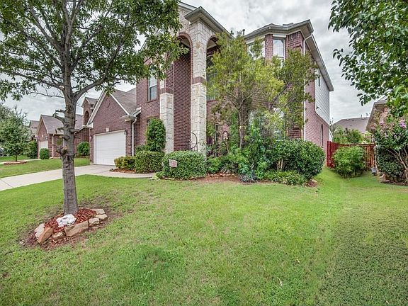 2nd image of 1628 Park Grove Dr