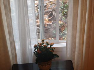 910 E Warm Springs Ave, Boise, ID 83712