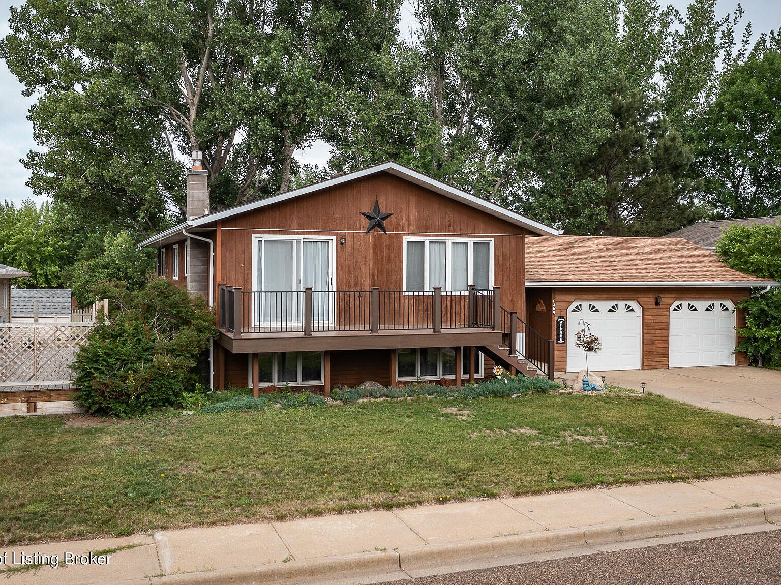 1369 4th Ave E, Dickinson, ND 58601 MLS 23535 Zillow